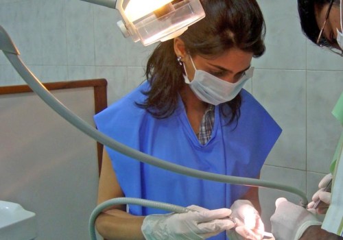 How to become a cosmetic dentist in india?